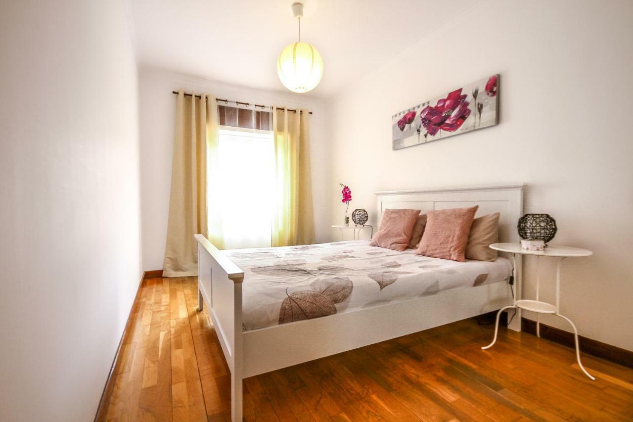 Apartamento Tejo Cacilhas Экстерьер фото
