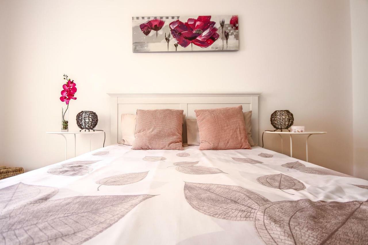 Apartamento Tejo Cacilhas Экстерьер фото