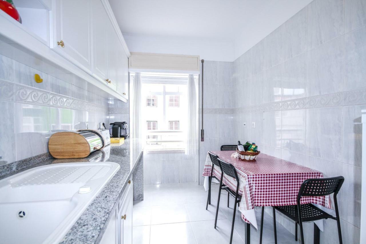 Apartamento Tejo Cacilhas Экстерьер фото