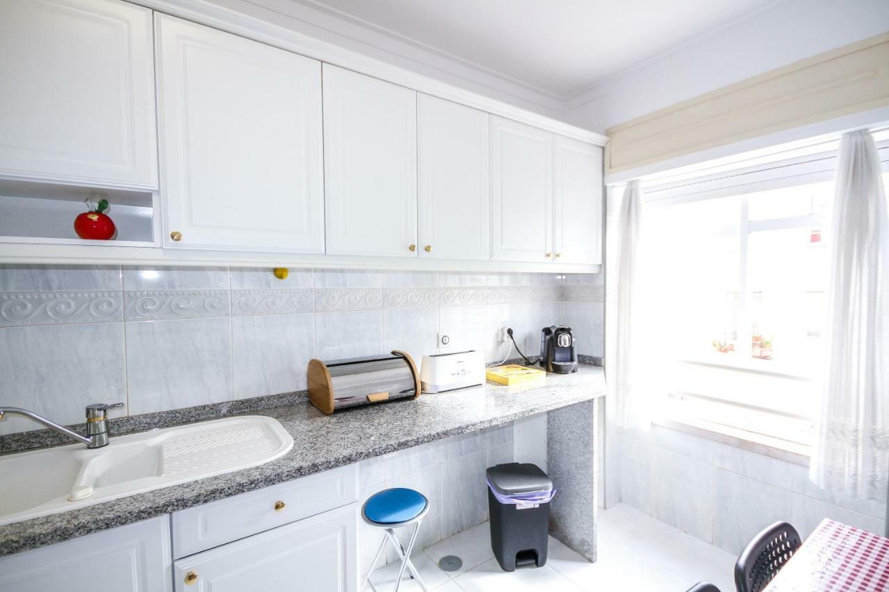 Apartamento Tejo Cacilhas Экстерьер фото