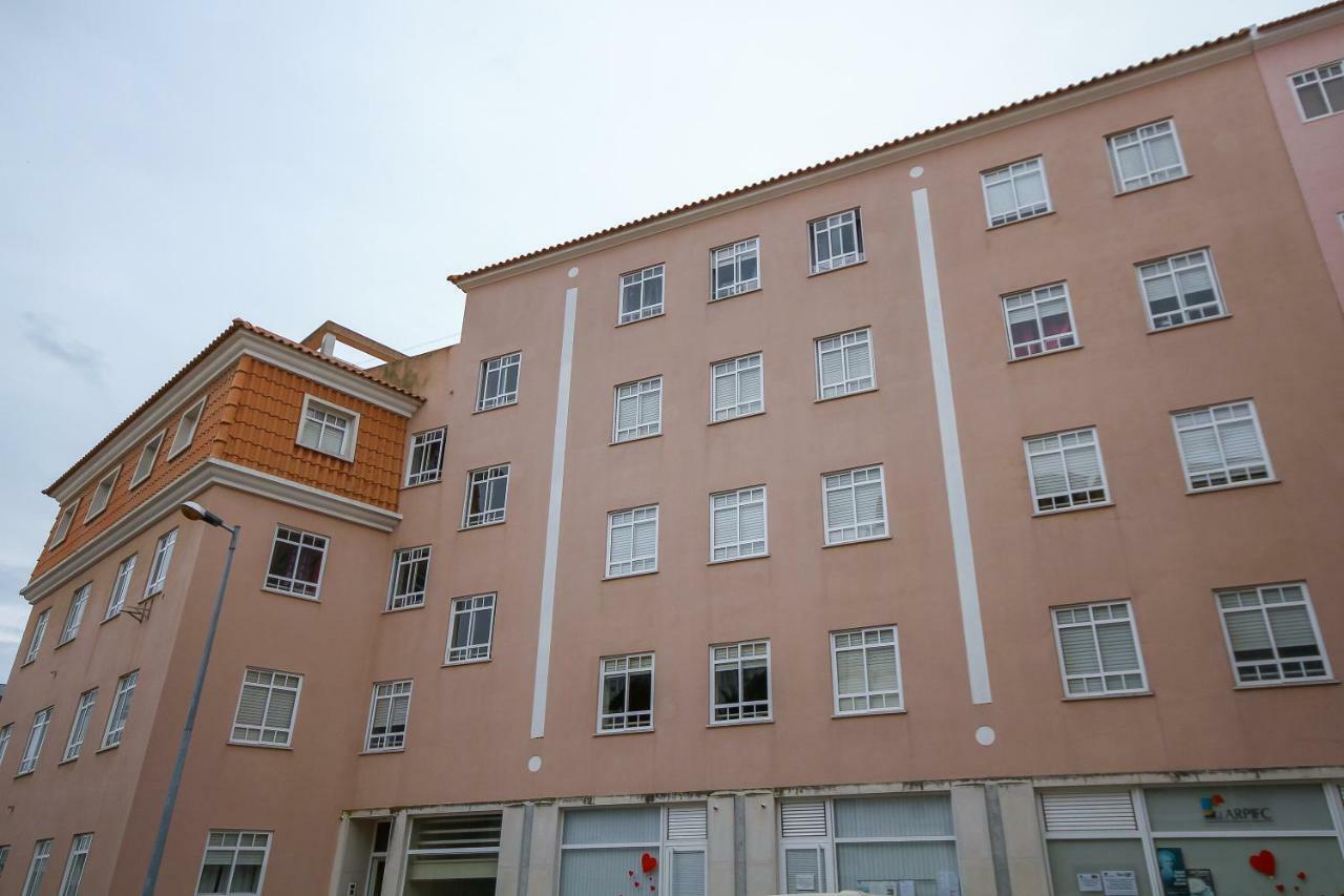 Apartamento Tejo Cacilhas Экстерьер фото